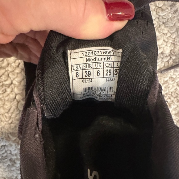 Brooks Black and Silver Athletic Shoes - Picture 4 of 5